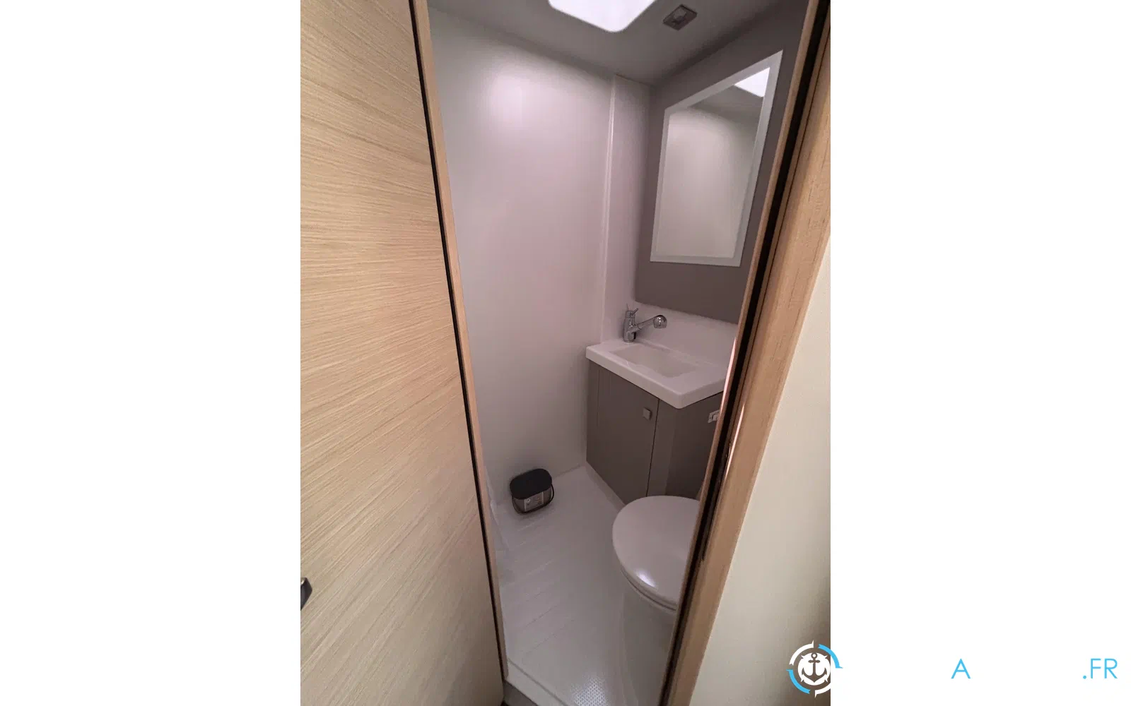 slider 8 Fountaine Pajot Astrea 42
