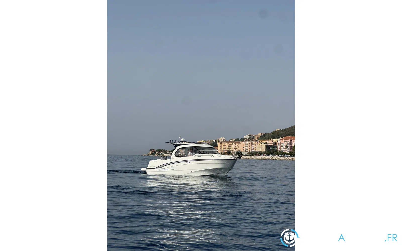 slider 16 Beneteau Antares 8 Fishing