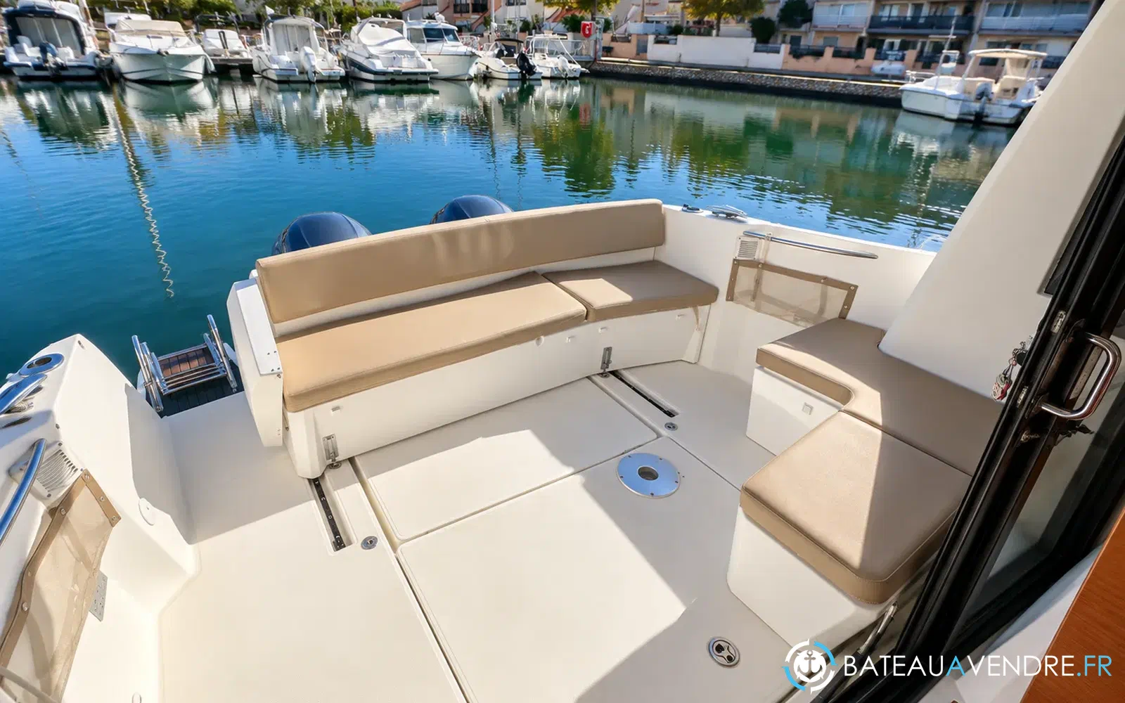 slider 3 Jeanneau Merry Fisher 855