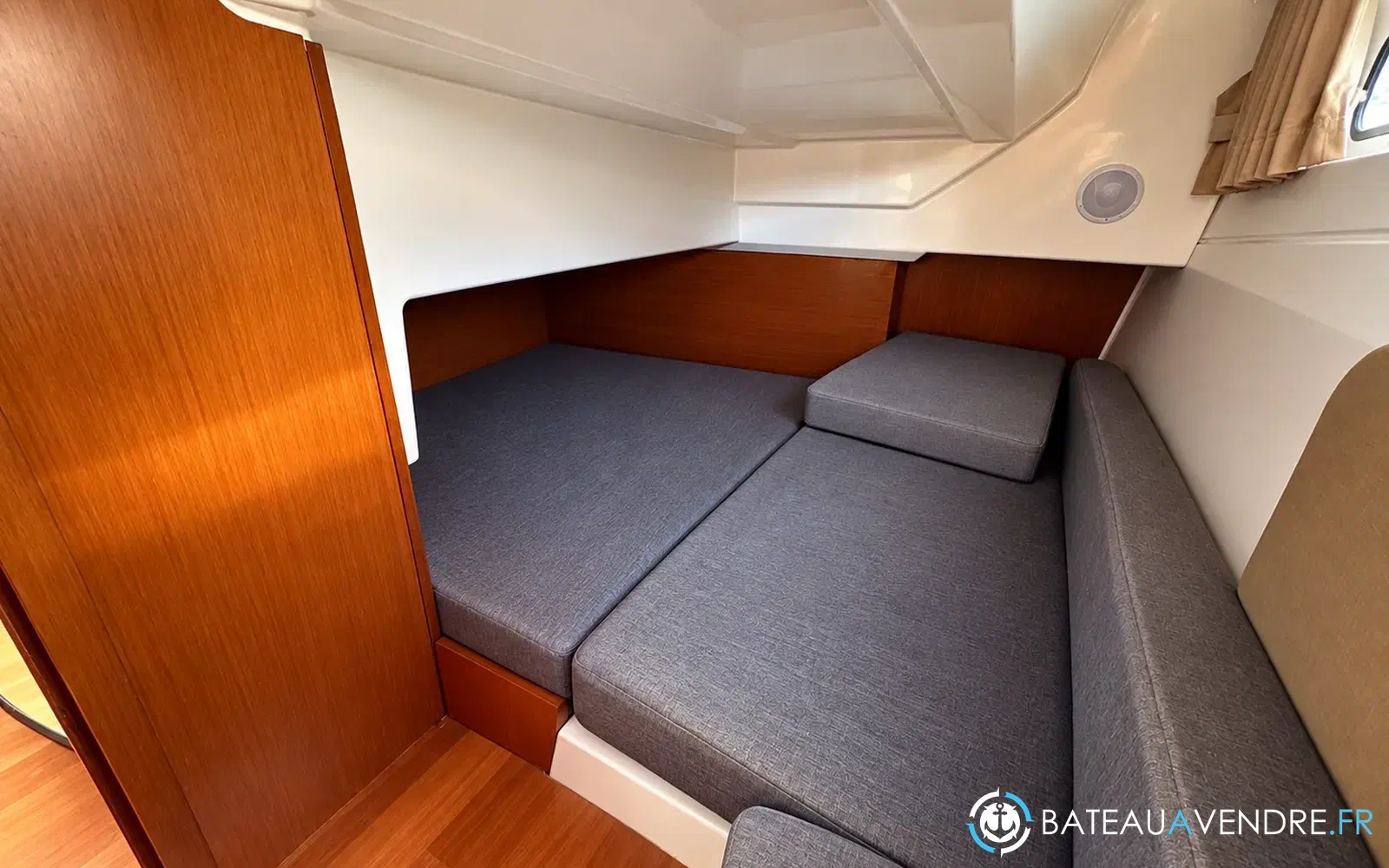 slider 13 Jeanneau Merry Fisher 855