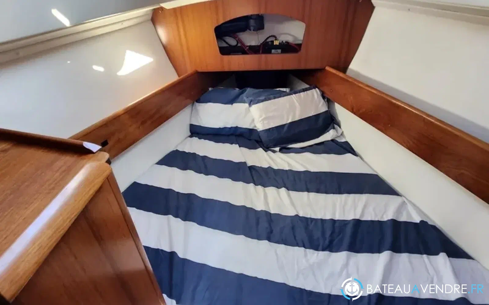 slider 16 Jeanneau Sun Odyssey 32