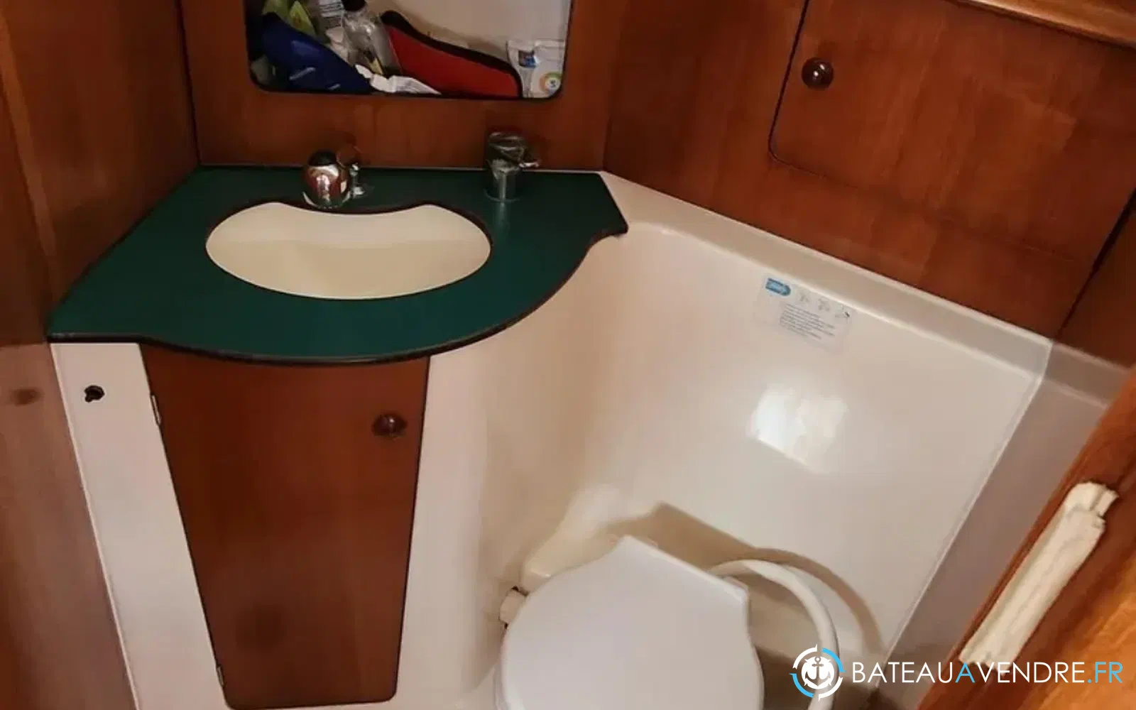 slider 17 Jeanneau Sun Odyssey 32