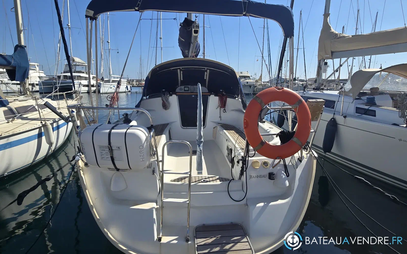 slider 2 Jeanneau Sun Odyssey 32