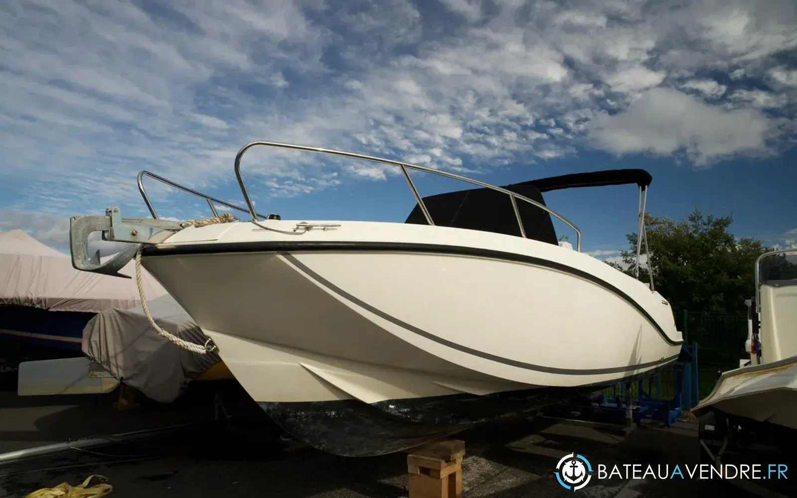 slider 7 Quicksilver Activ 675 Open