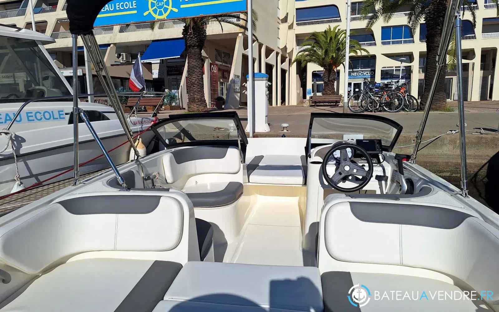 slider 12 Bayliner E6