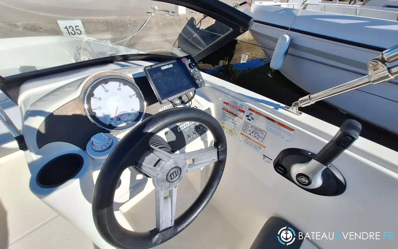 slider 4 Bayliner E6