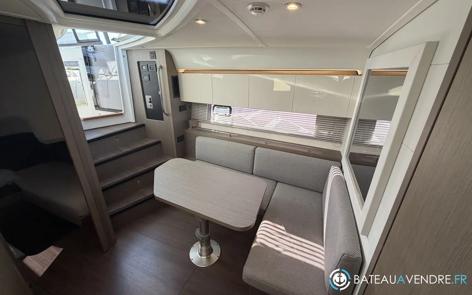 slider 10 Beneteau Gran Turismo 41