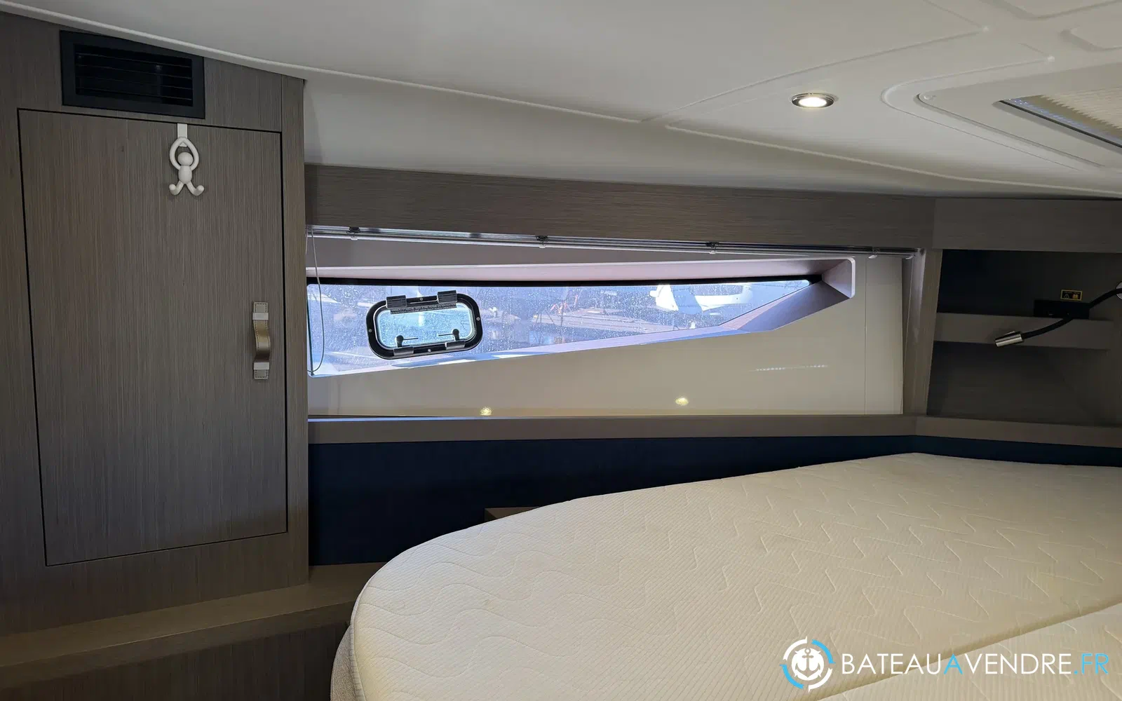 slider 12 Beneteau Gran Turismo 41
