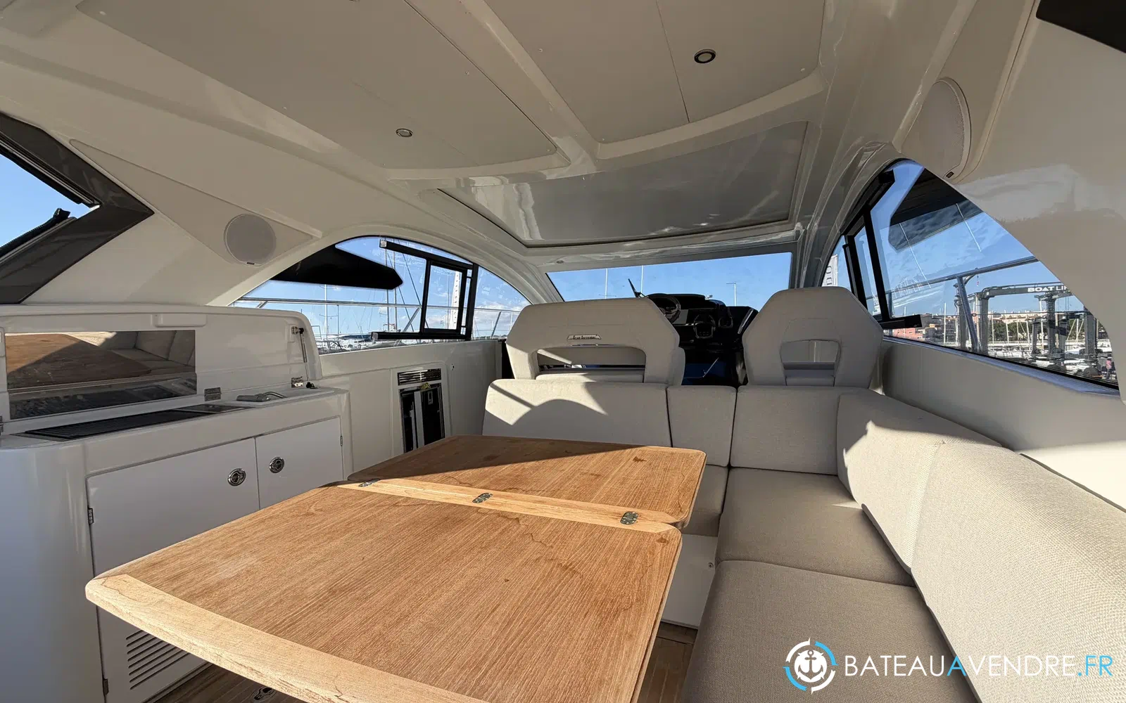 slider 2 Beneteau Gran Turismo 41