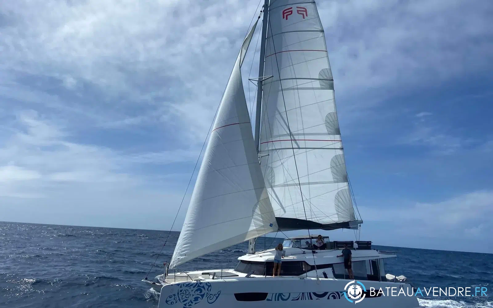 slider 10 Fountaine Pajot Elba 45
