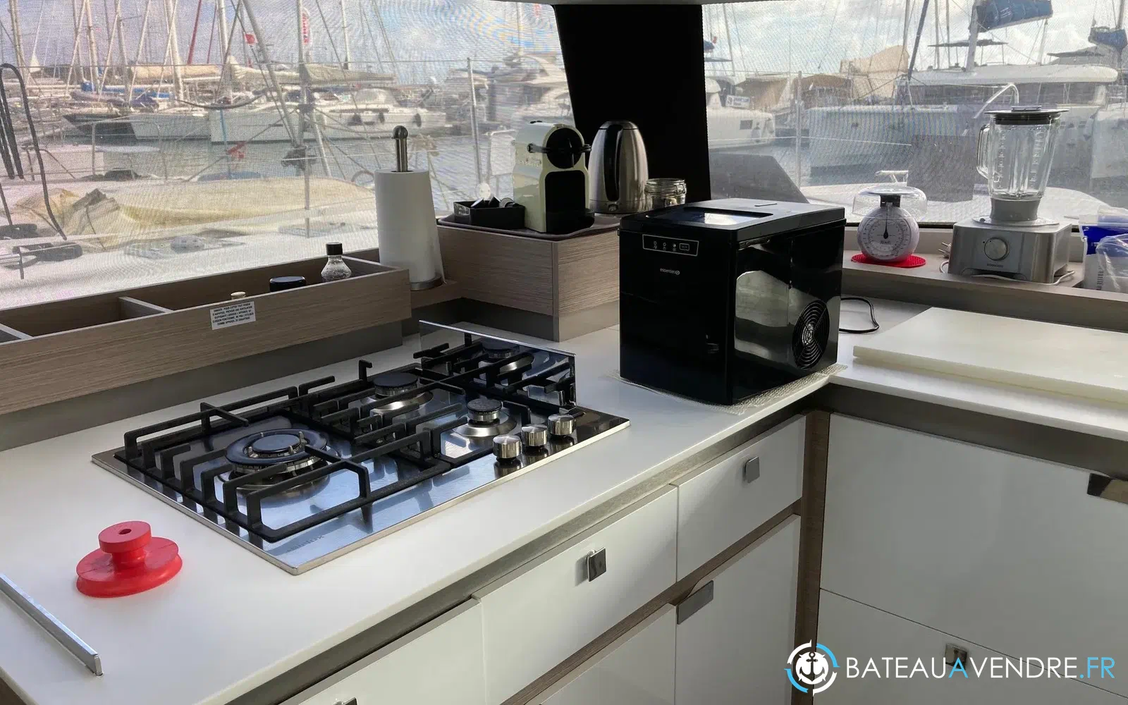 slider 23 Fountaine Pajot Elba 45