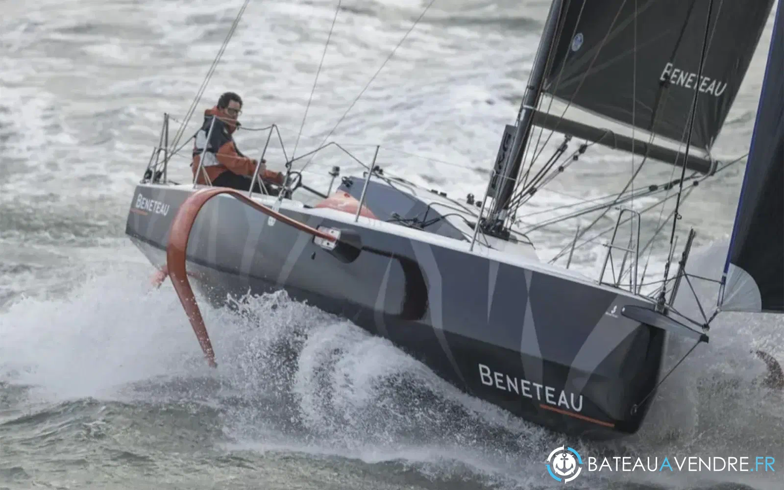 slider 1 Beneteau Figaro 3