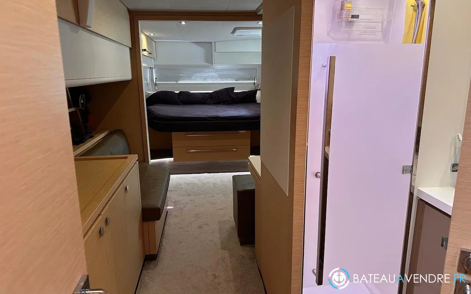 slider 101 Fountaine Pajot Ipanema 58