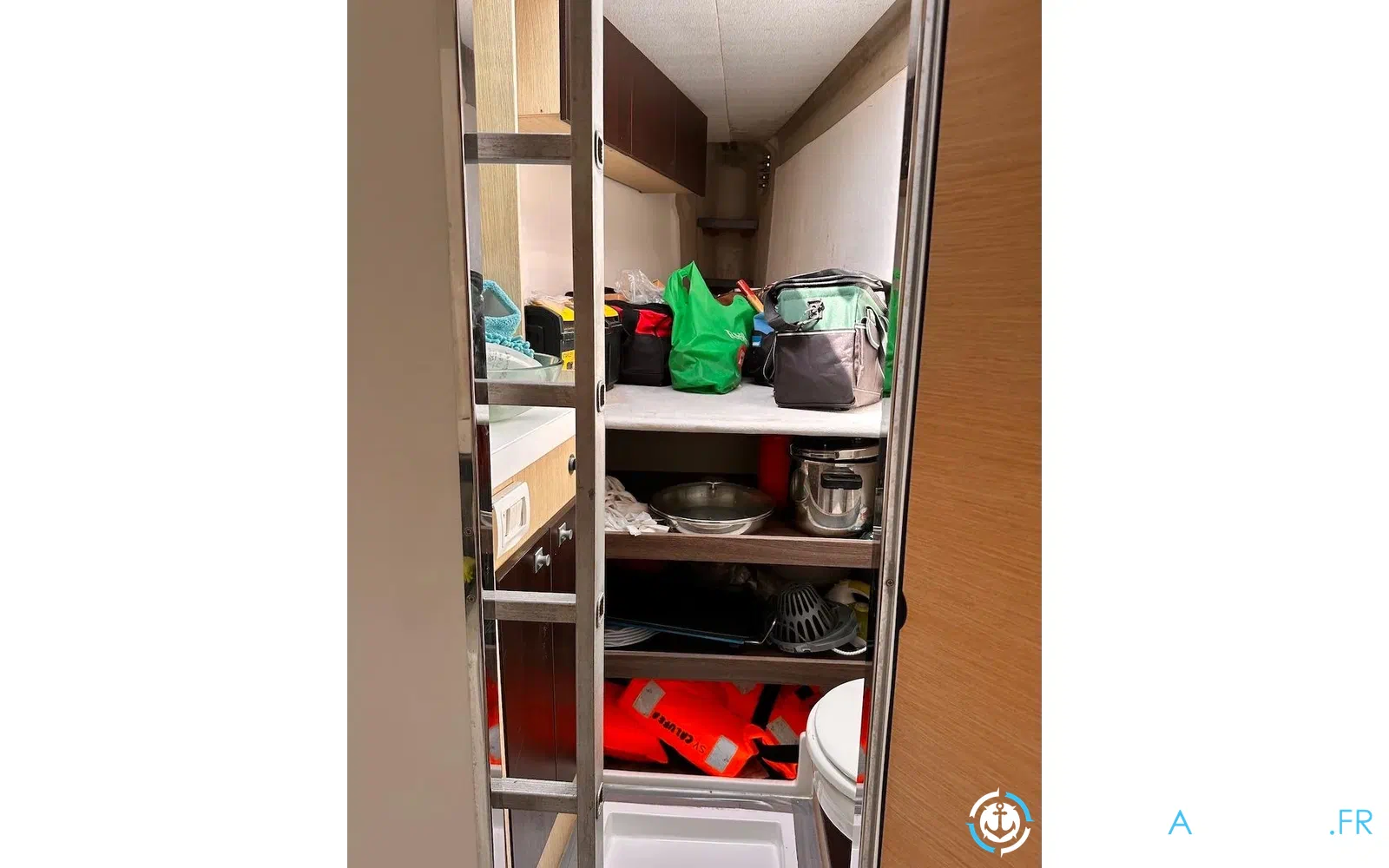 slider 121 Fountaine Pajot Ipanema 58
