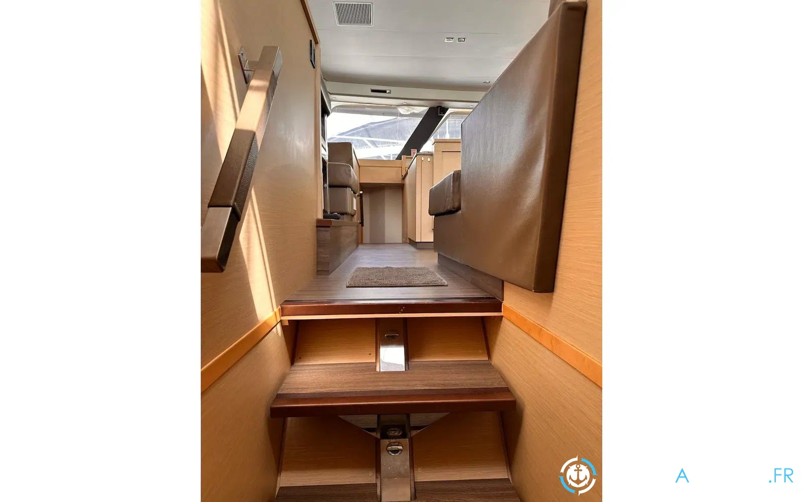 slider 125 Fountaine Pajot Ipanema 58