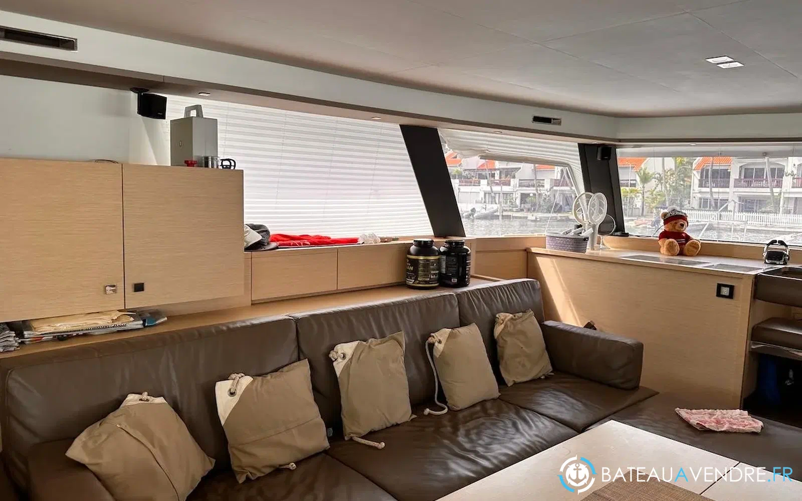 slider 83 Fountaine Pajot Ipanema 58