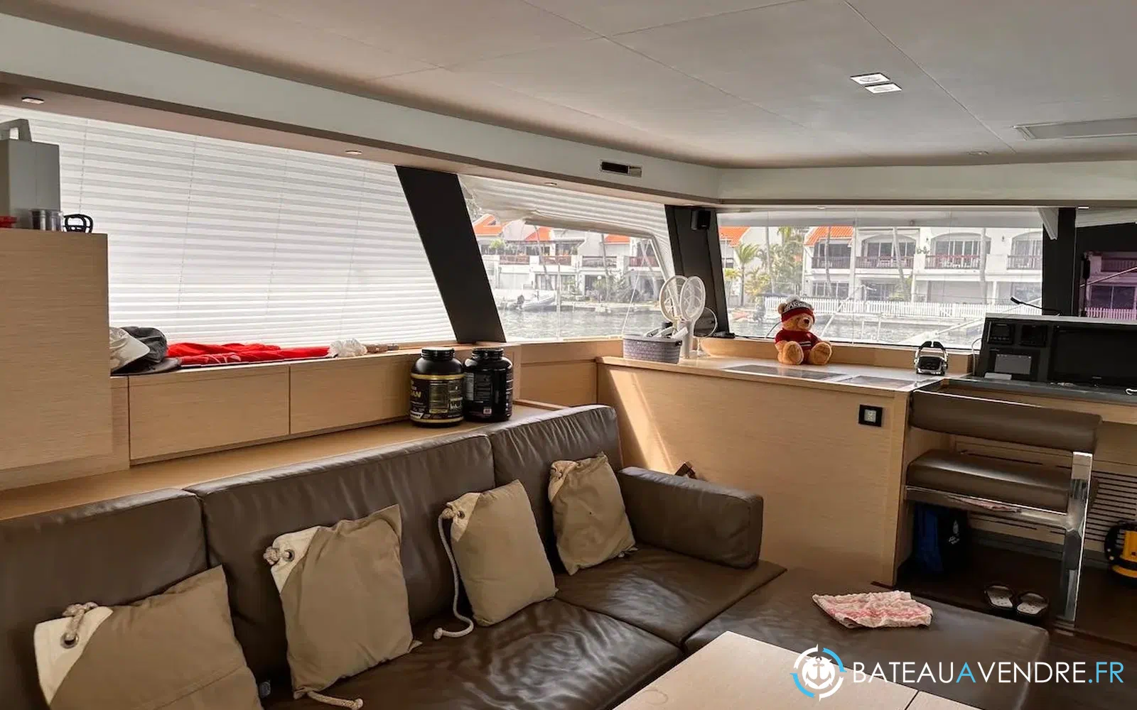 slider 84 Fountaine Pajot Ipanema 58