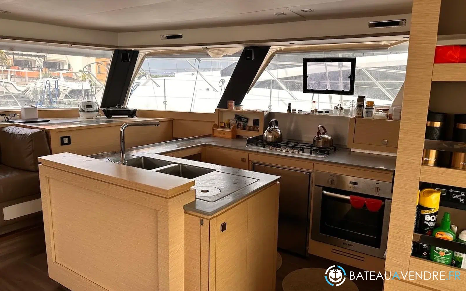slider 93 Fountaine Pajot Ipanema 58