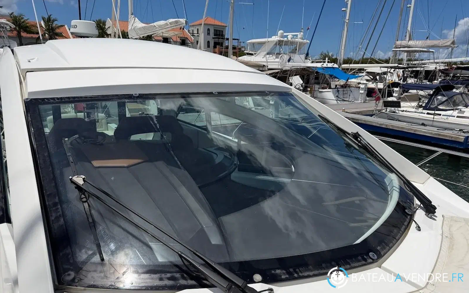 slider 26 Beneteau Gran Turismo 46
