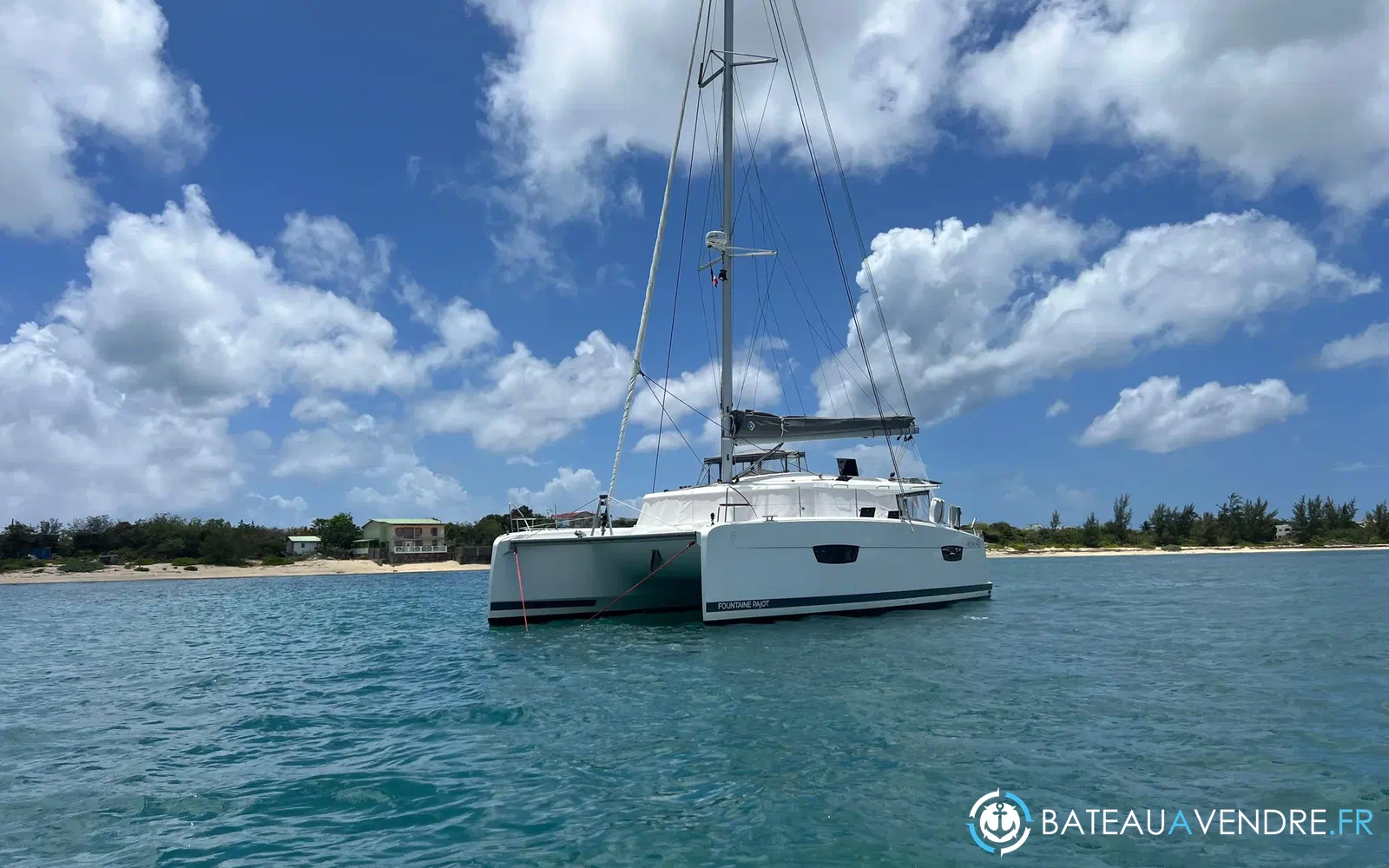 slider 0 Fountaine Pajot Astrea 42