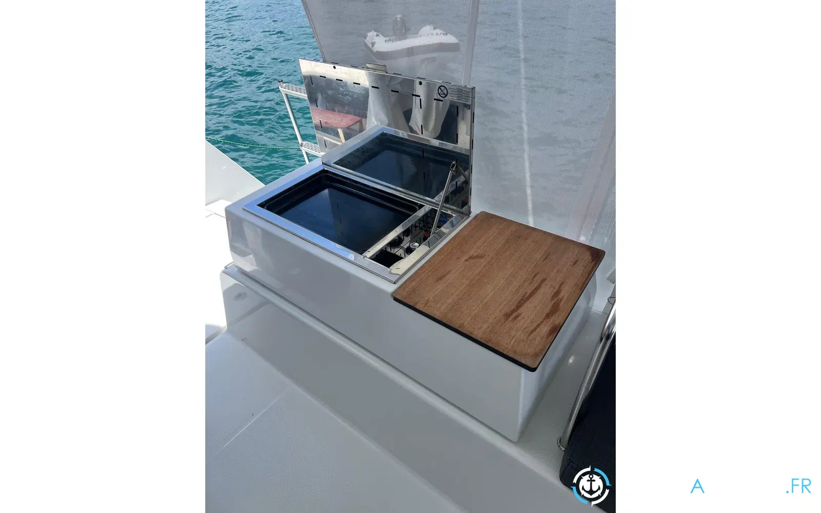 slider 11 Fountaine Pajot Astrea 42