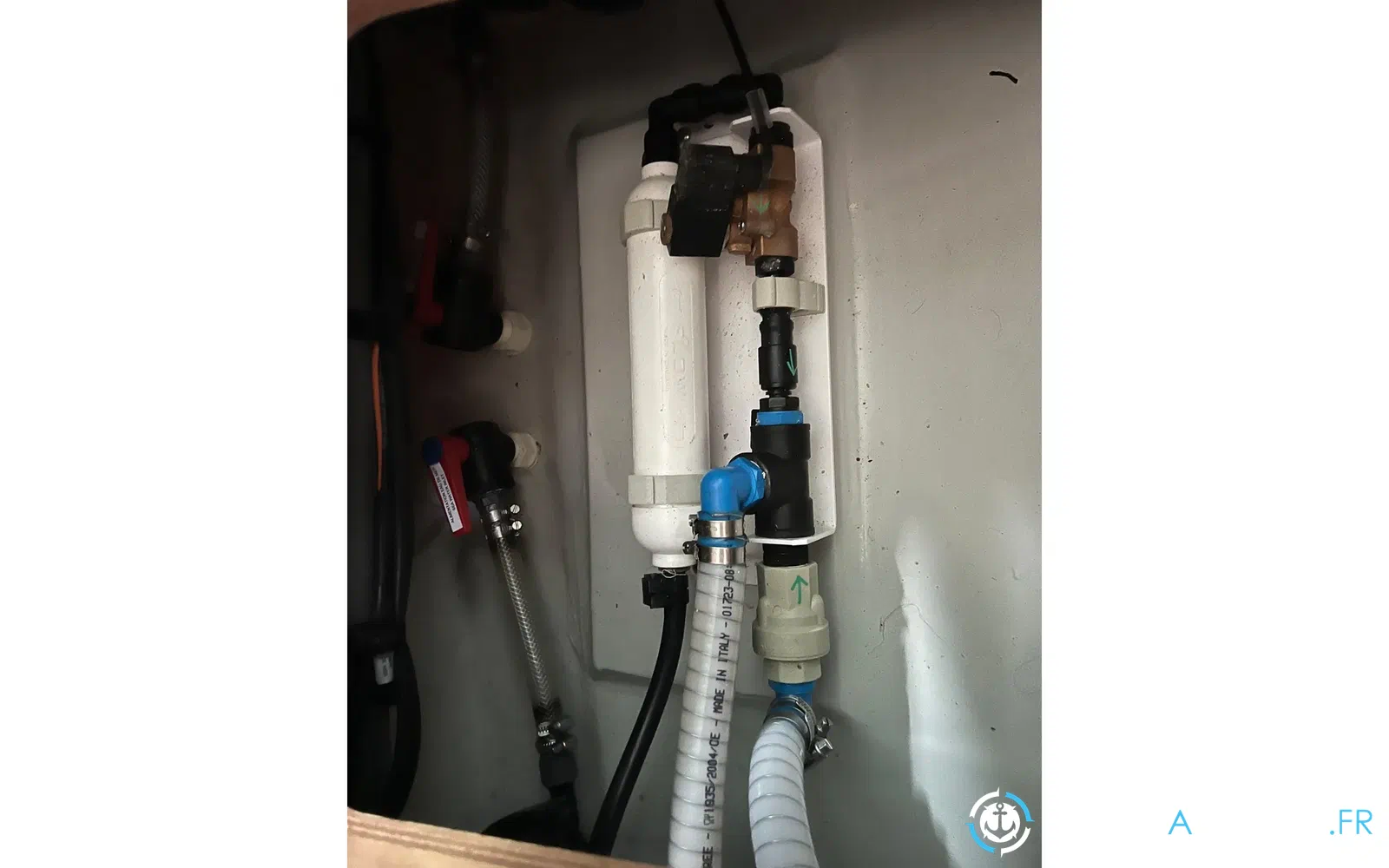 slider 47 Fountaine Pajot Astrea 42