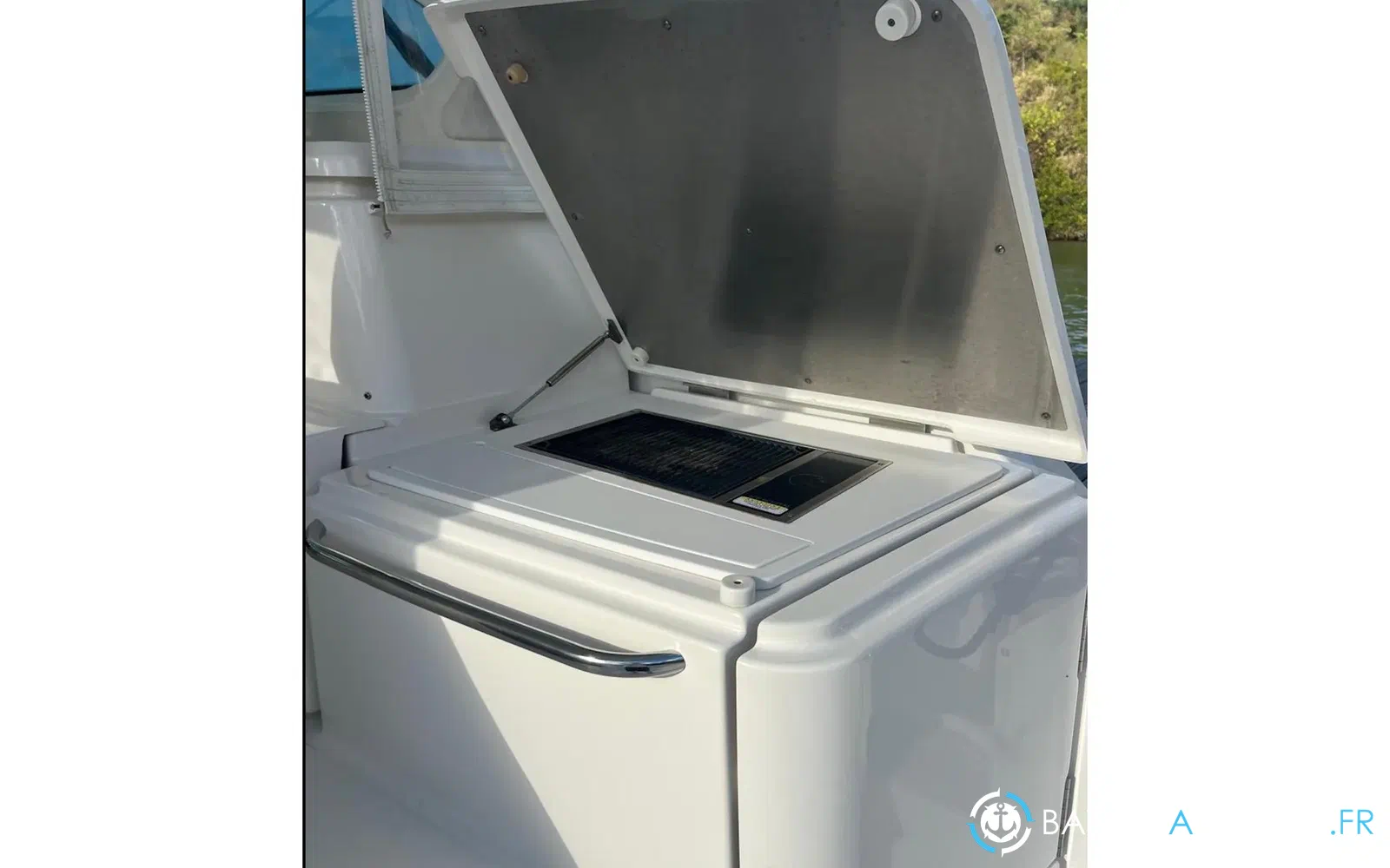slider 20 Tiara 43 Open