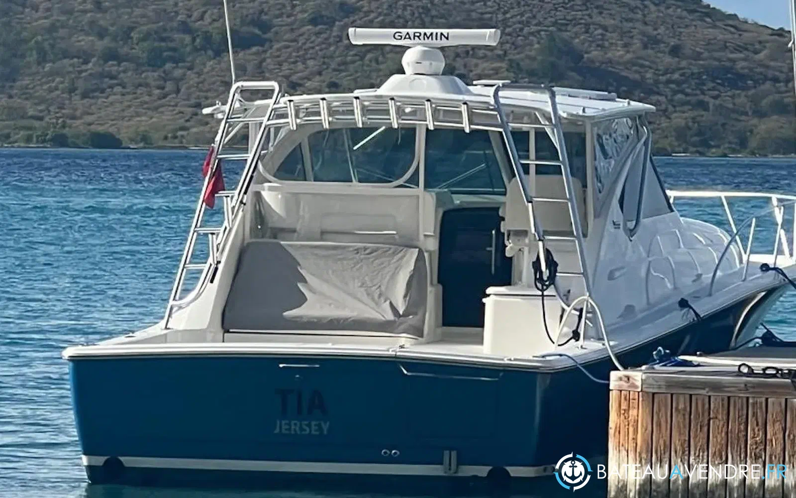 slider 8 Tiara 43 Open