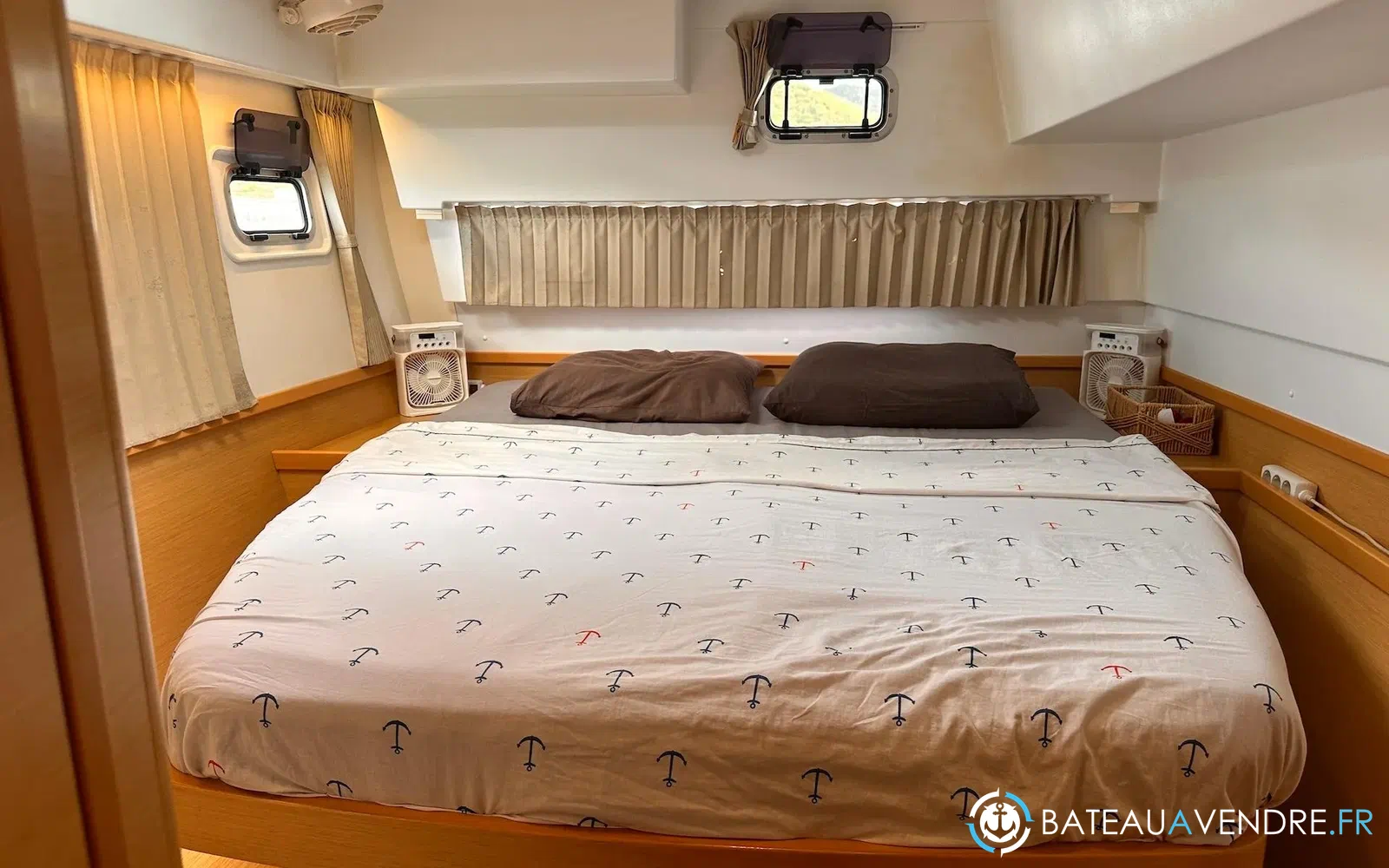slider 132 Lagoon 42