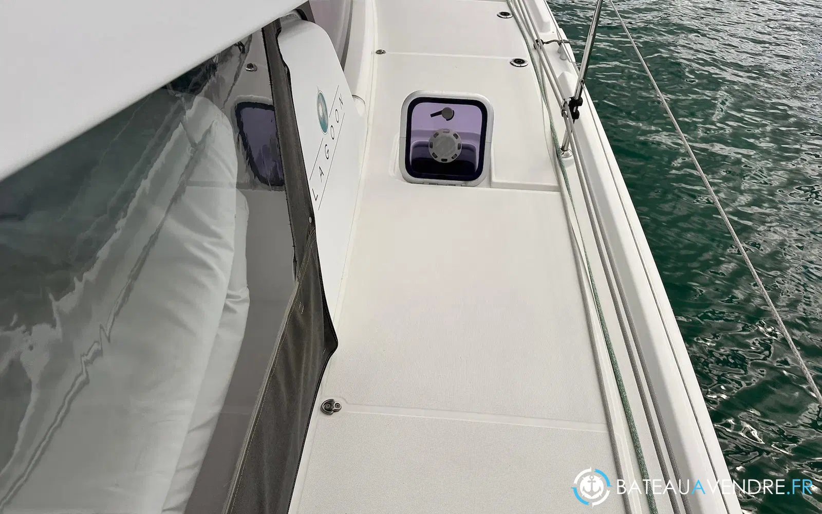 slider 15 Lagoon 42