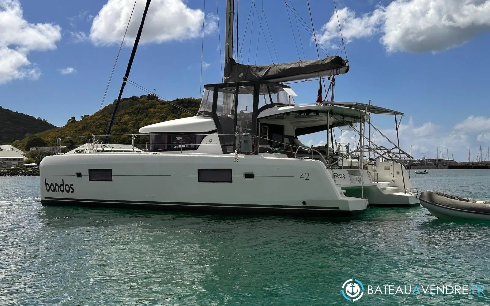 slider 2 Lagoon 42