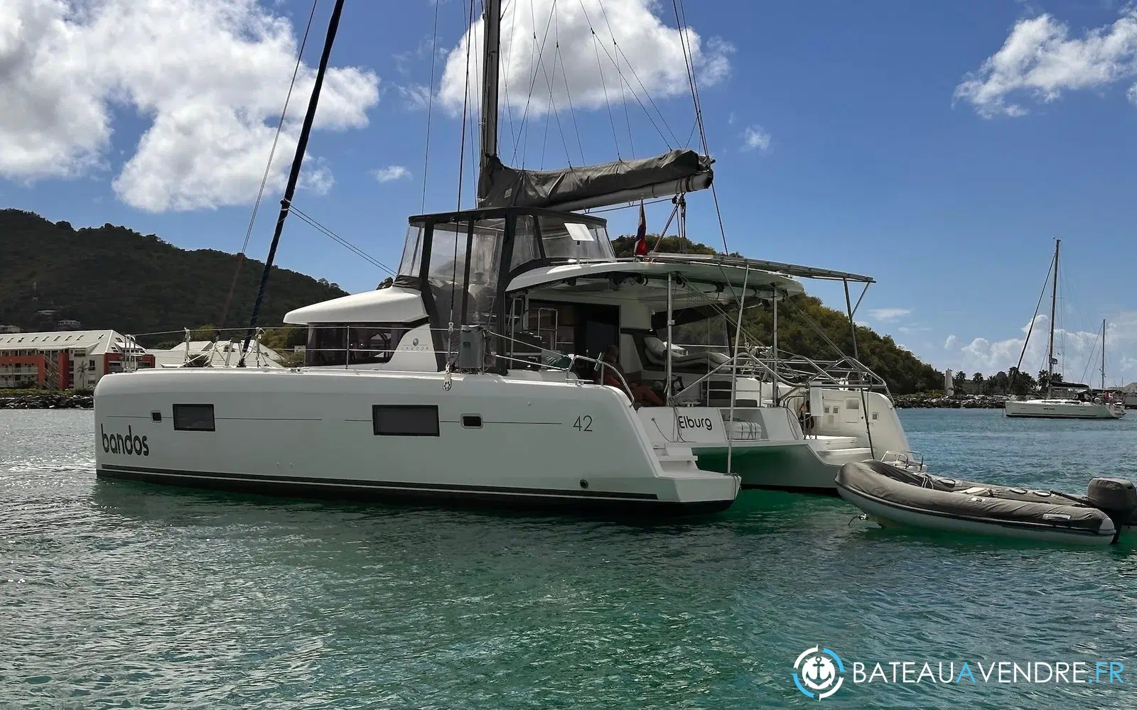 slider 3 Lagoon 42