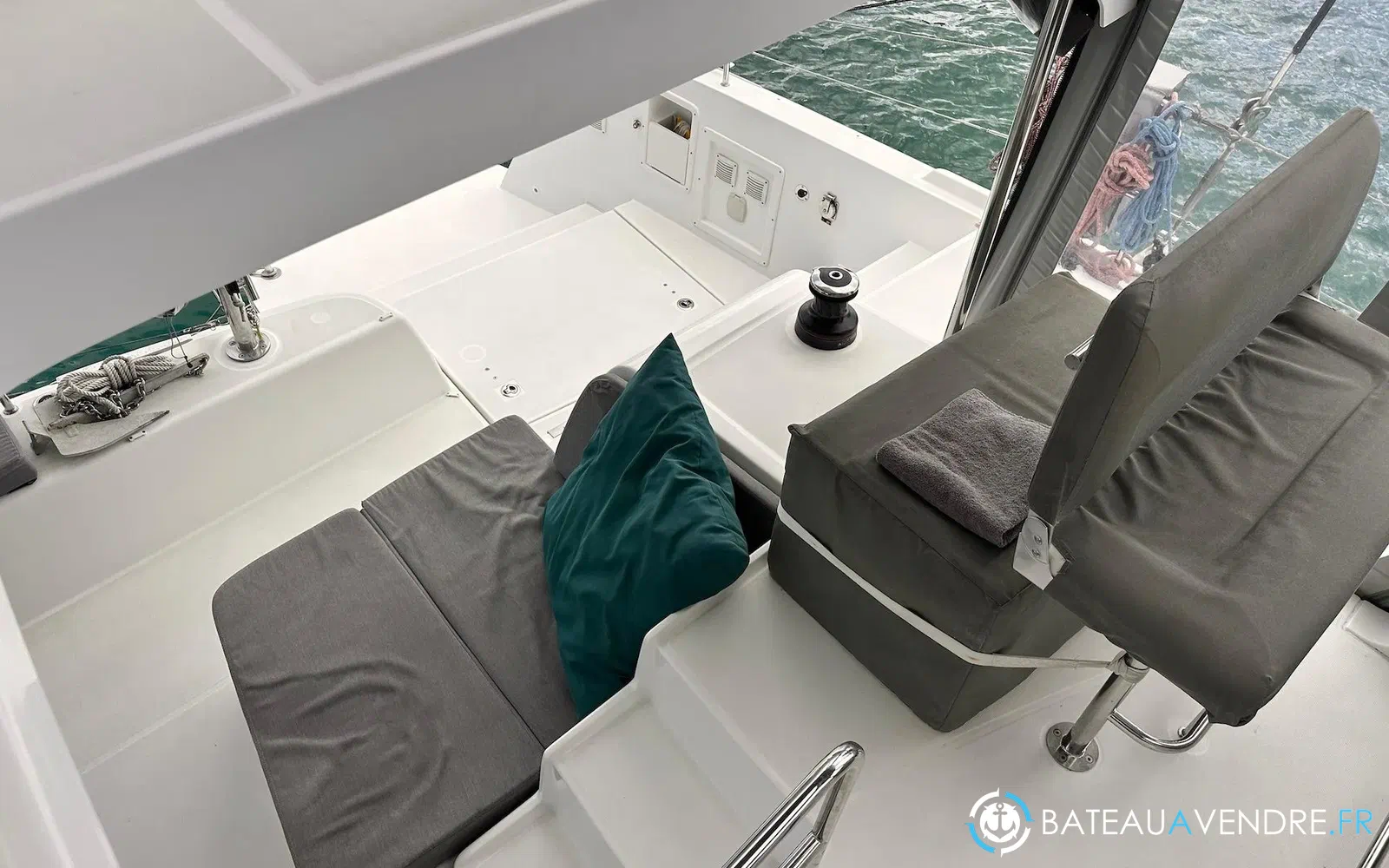 slider 63 Lagoon 42