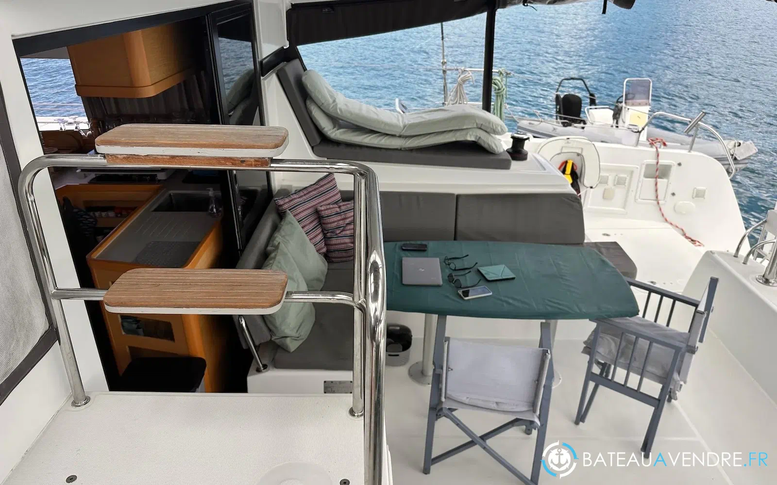 slider 64 Lagoon 42