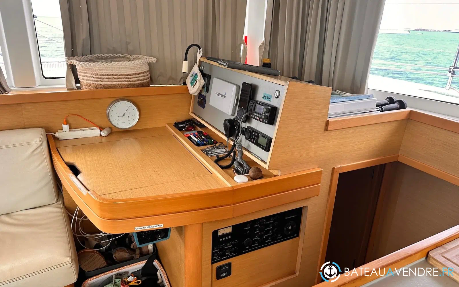 slider 82 Lagoon 42