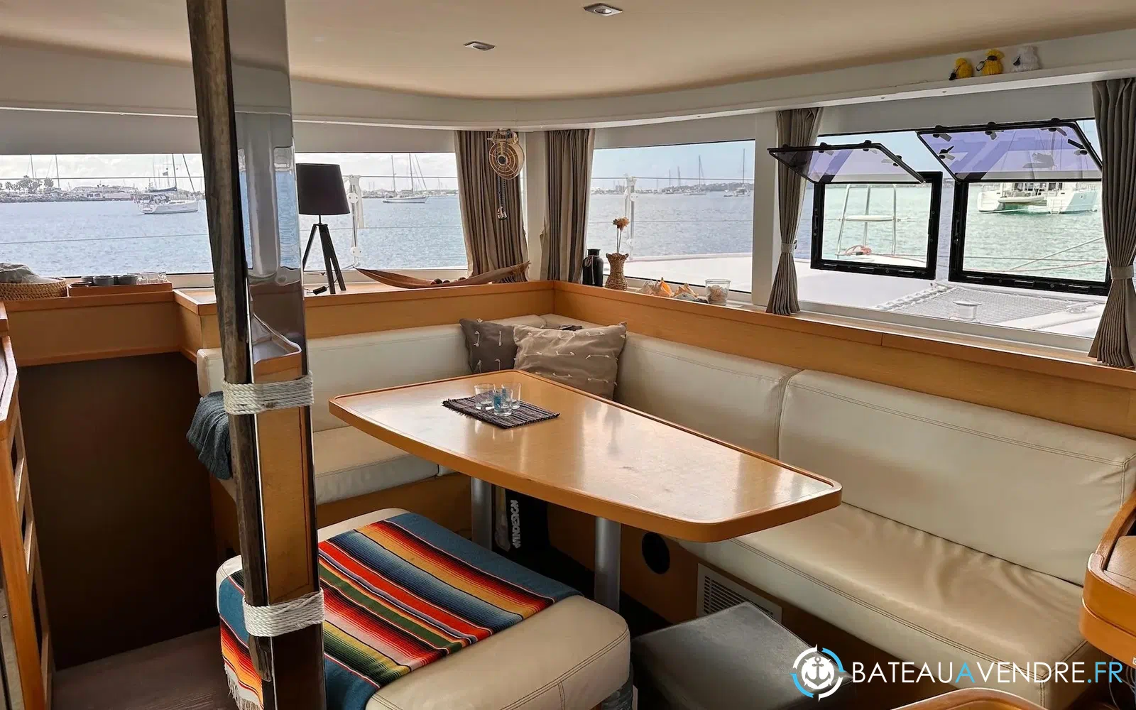 slider 85 Lagoon 42