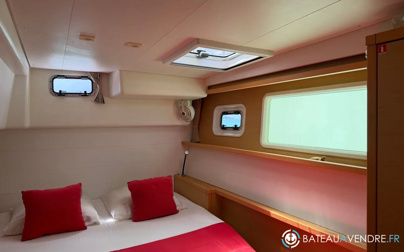slider 130 Lagoon 450 Sport Top