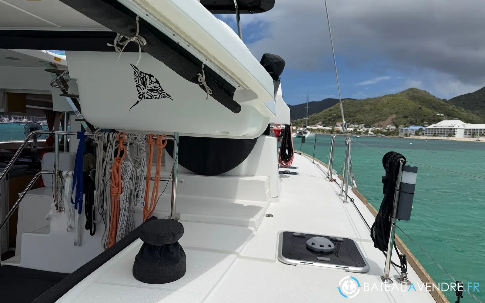 slider 13 Lagoon 450 Sport Top