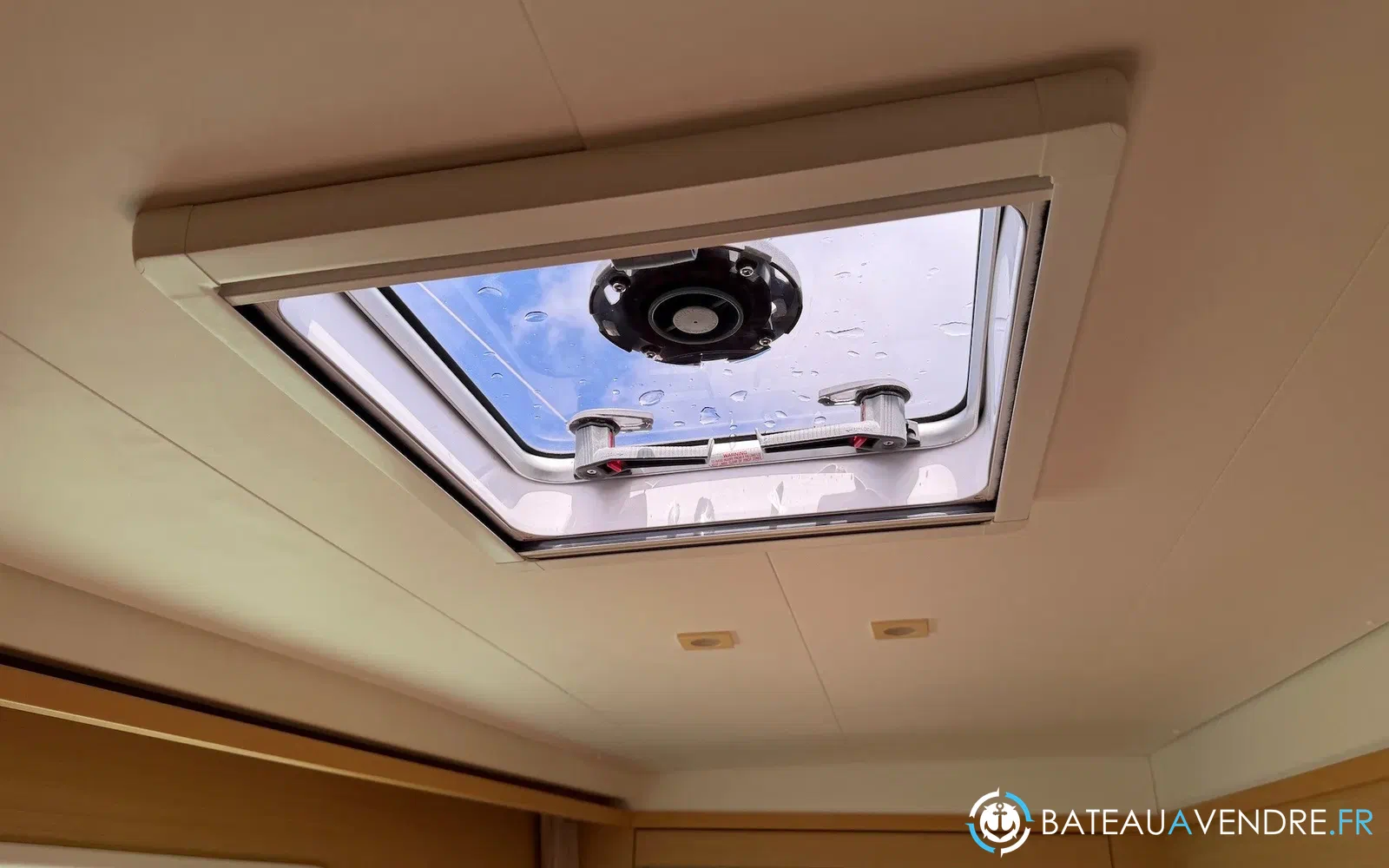 slider 140 Lagoon 450 Sport Top