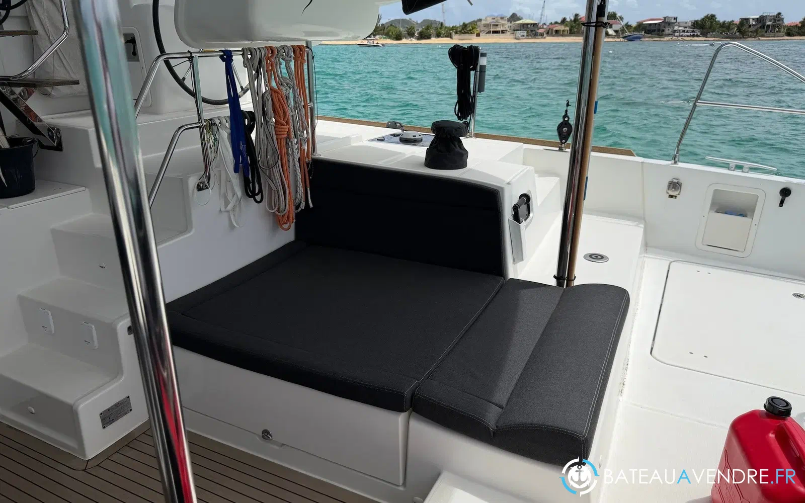 slider 67 Lagoon 450 Sport Top