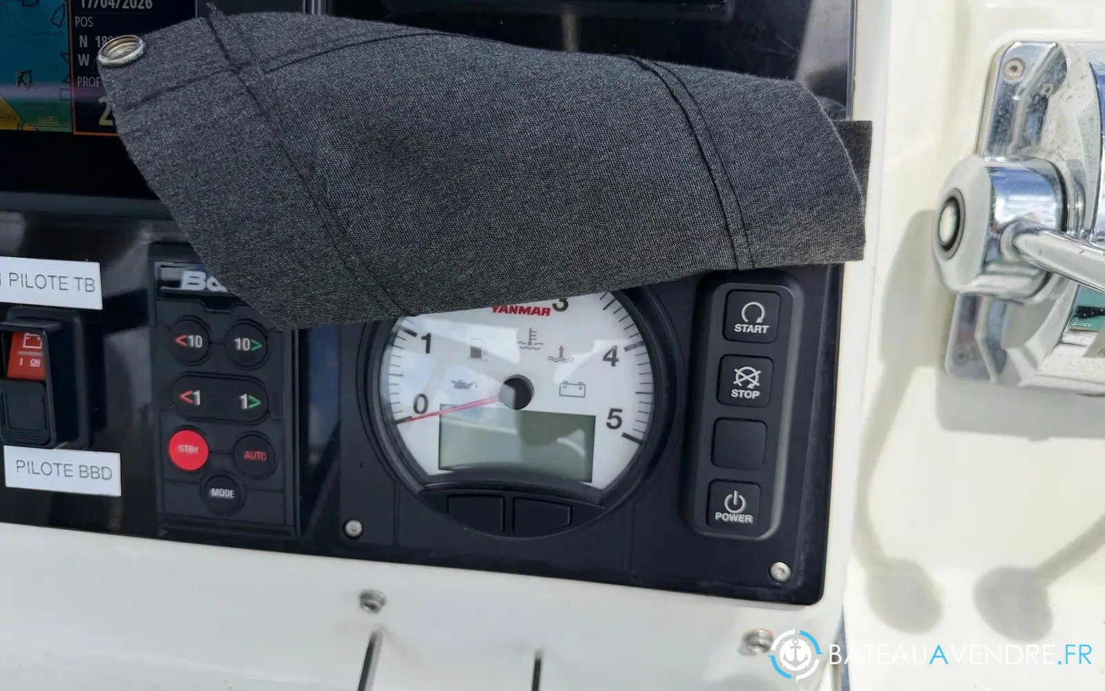 slider 73 Lagoon 450 Sport Top
