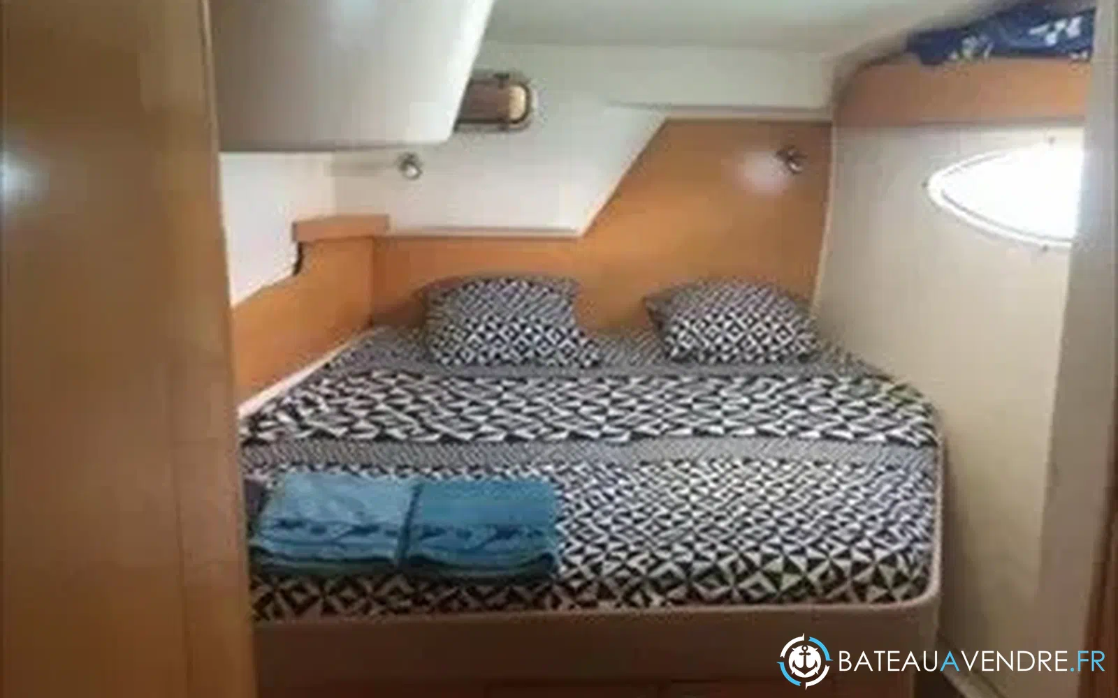 slider 9 Fountaine Pajot Orana 44