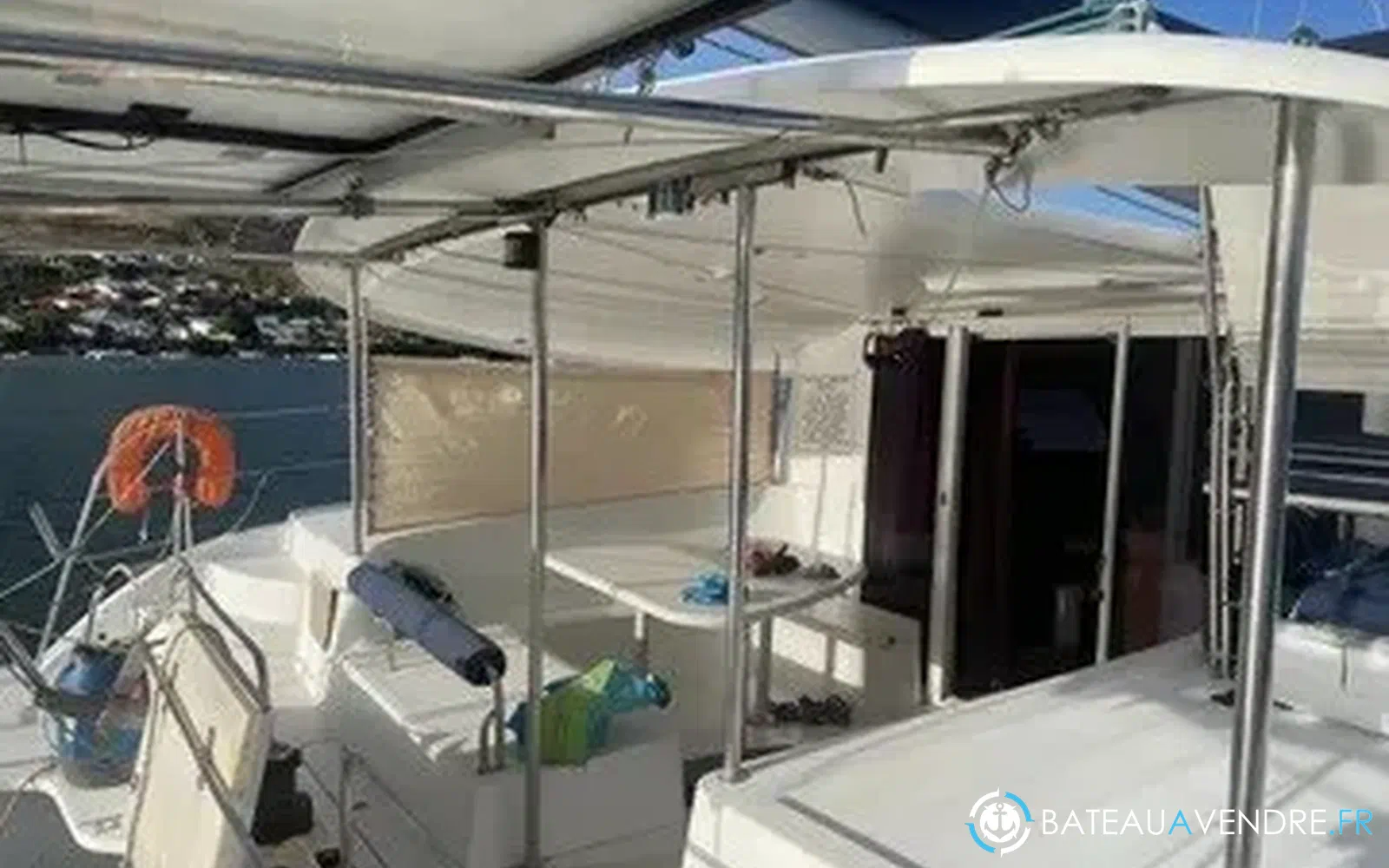 slider 7 Fountaine Pajot Orana 44