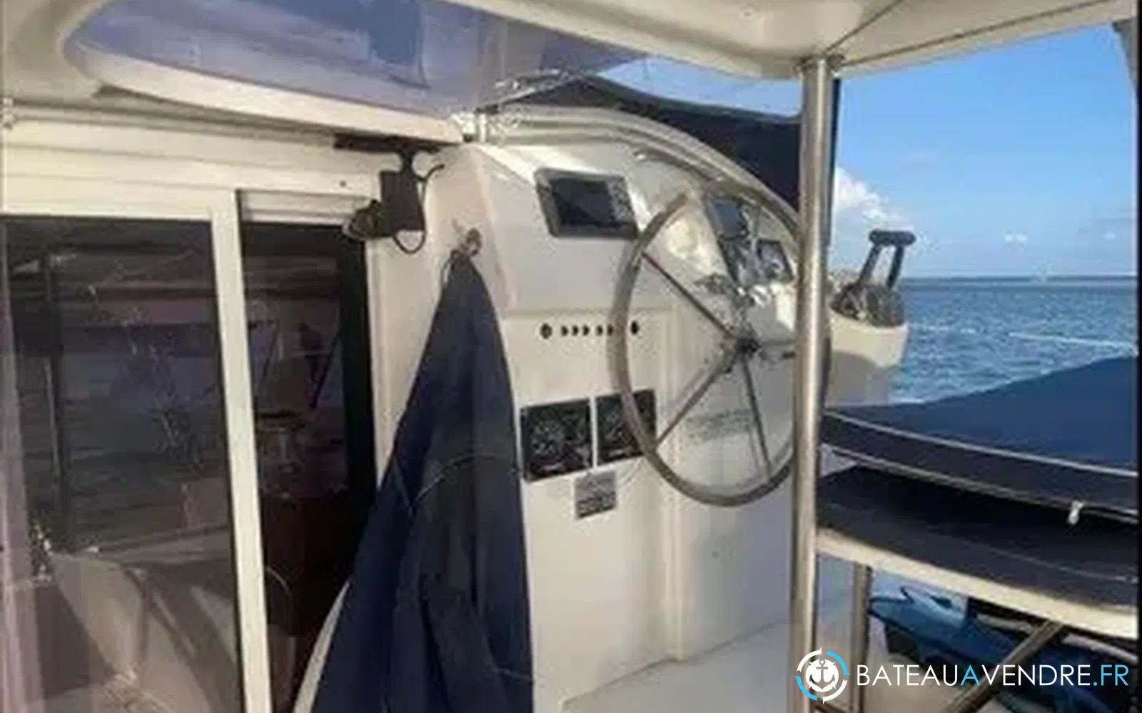 slider 8 Fountaine Pajot Orana 44