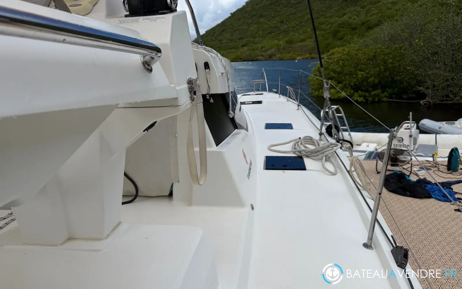 slider 11 Fountaine Pajot Astrea 42