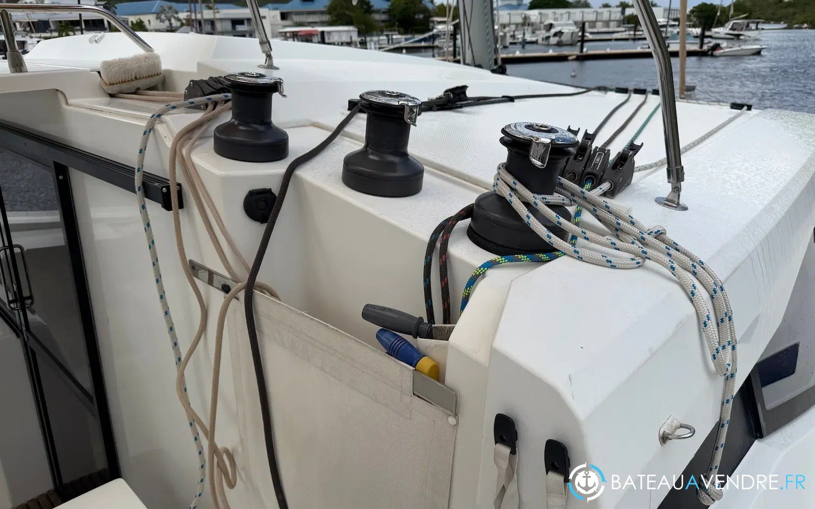 slider 13 Fountaine Pajot Astrea 42