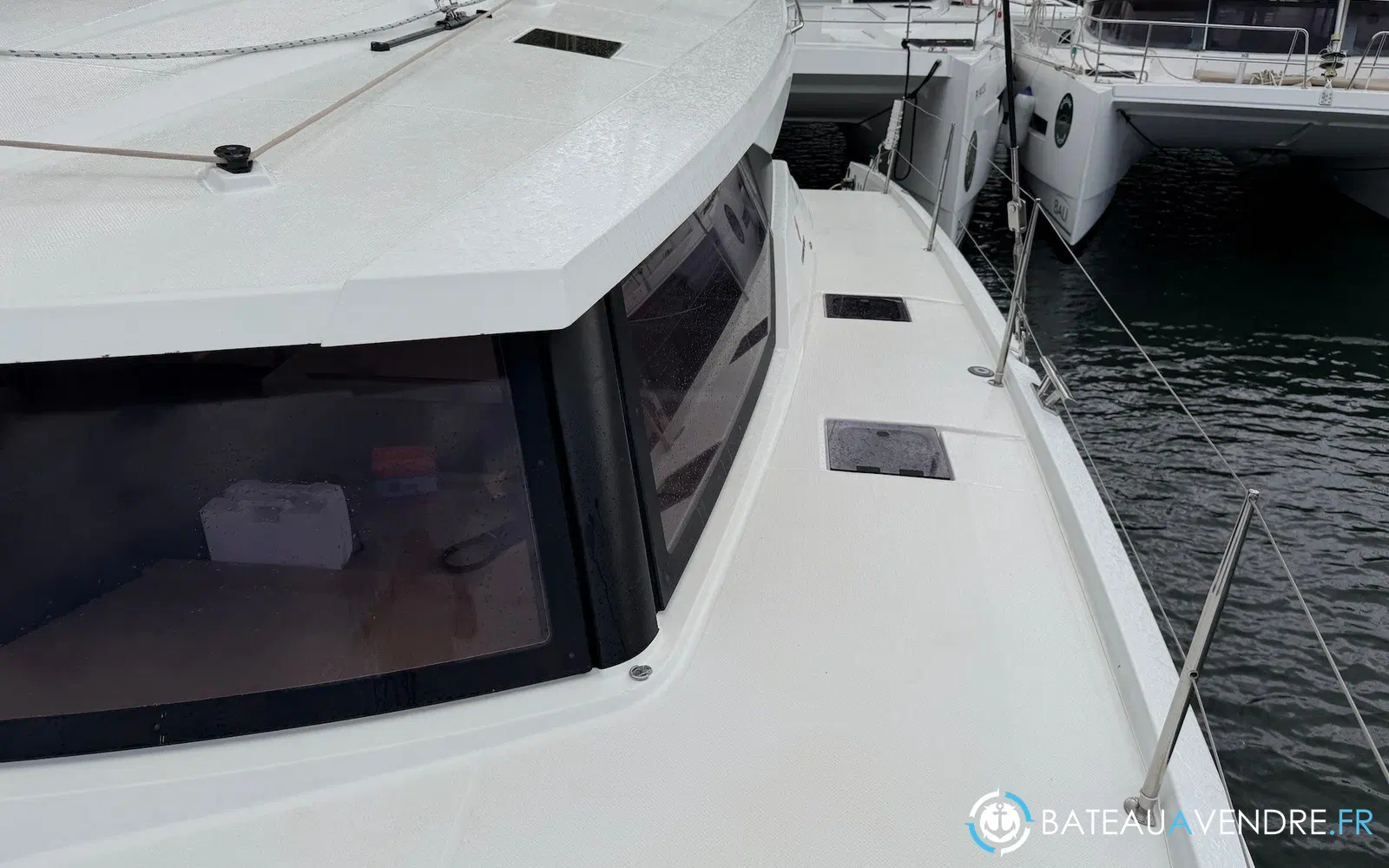 slider 25 Fountaine Pajot Astrea 42