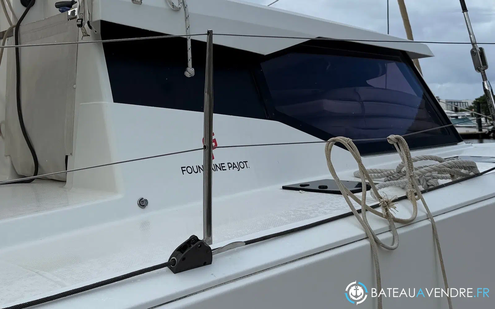 slider 3 Fountaine Pajot Astrea 42