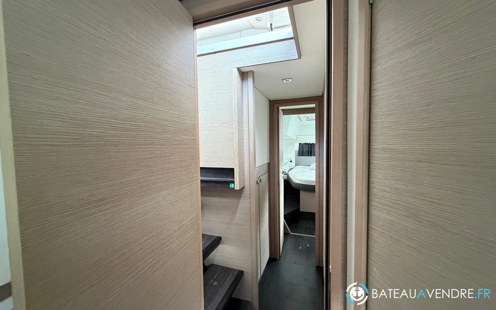 slider 42 Fountaine Pajot Astrea 42