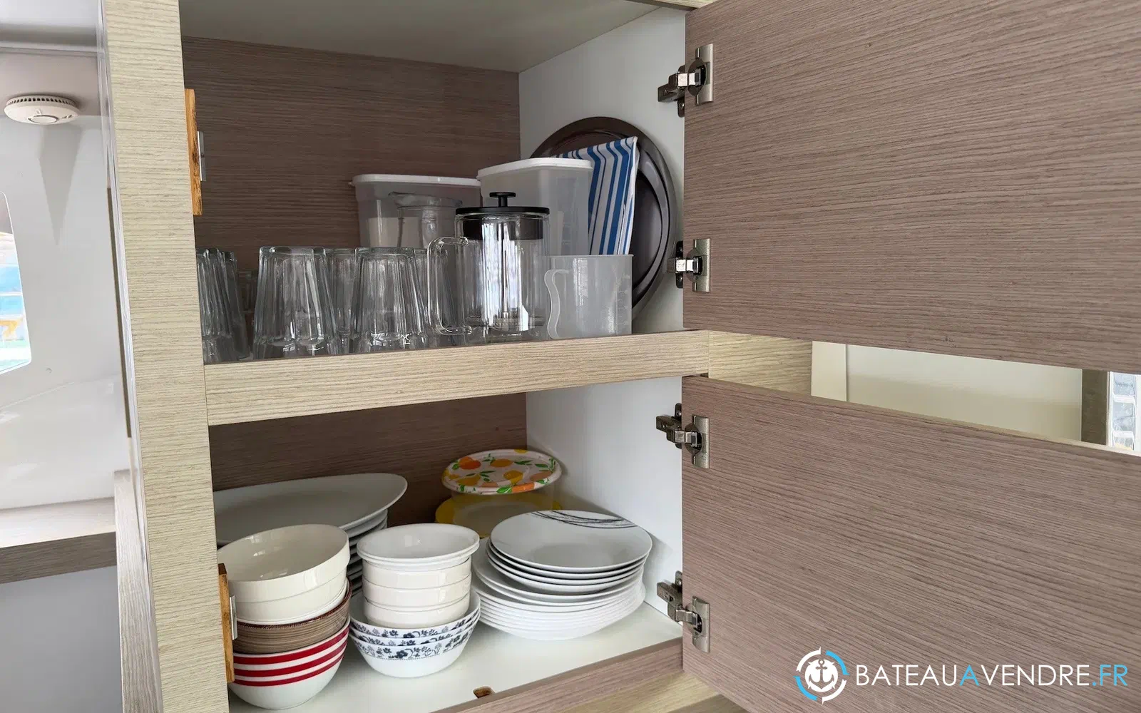 slider 58 Fountaine Pajot Astrea 42